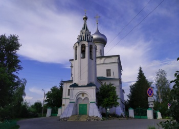 Церковь Андрея Первозванного в селе Фрязиново зимой