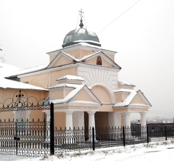 Спасо-Преображенский собор в Шадринске зимой