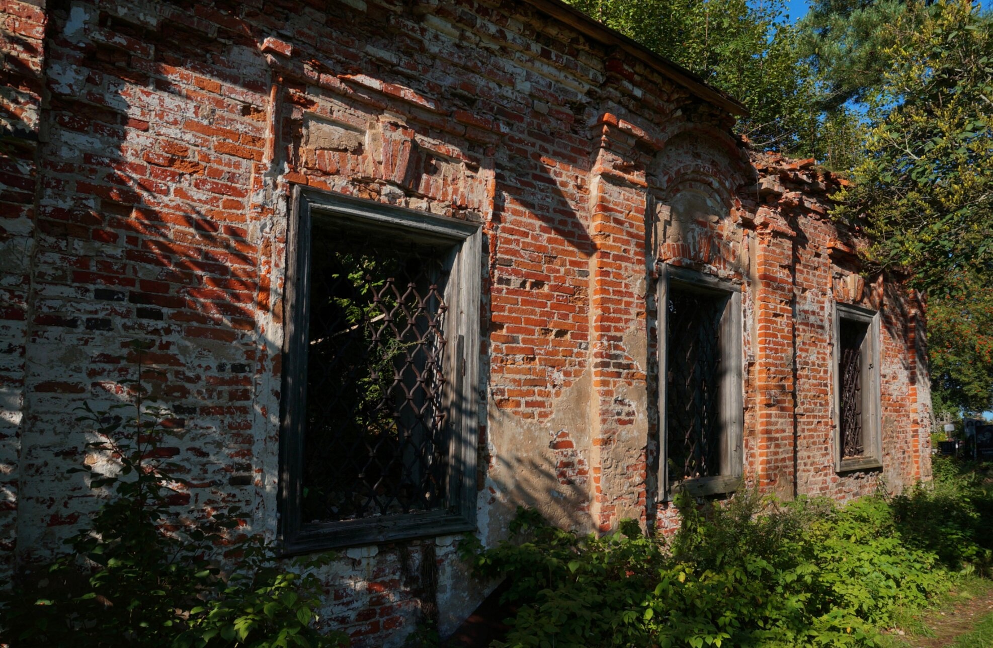 Церковь Петра и Павла в Новой Ладоге - история в фотографиях