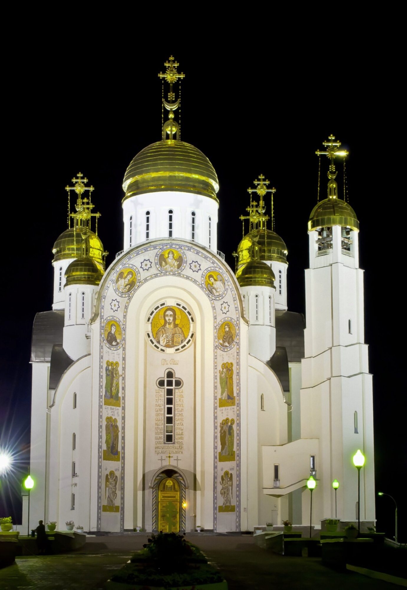 Храм Вознесения Господня в Магнитогорске - православная святыня на Урале