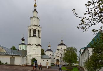 Рыльский Свято-Николаевский мужской монастырь
