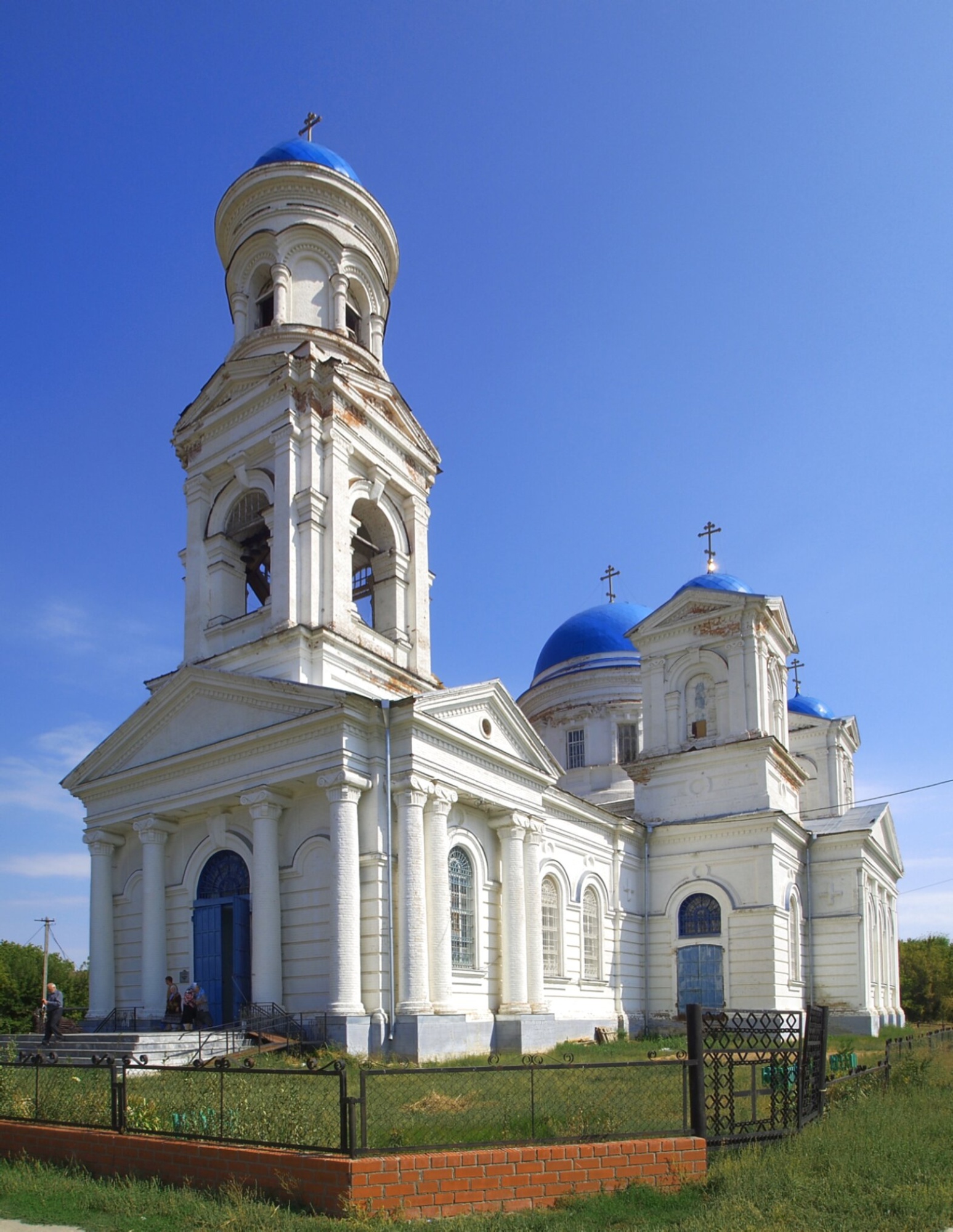 Церковь Михаила Архангела в селе Дергачи