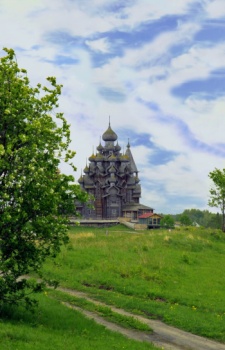 Преображенская церковь на острове Кижи: фотография уникального храма