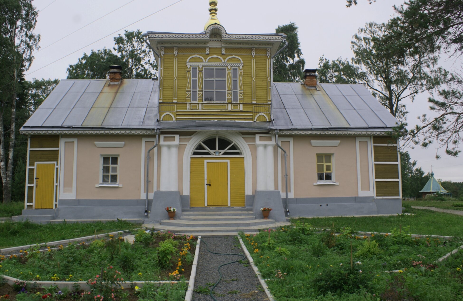 Важеозерский Спасо-Преображенский мужской монастырь