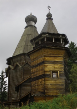 Никольская деревянная церковь в Согиницах