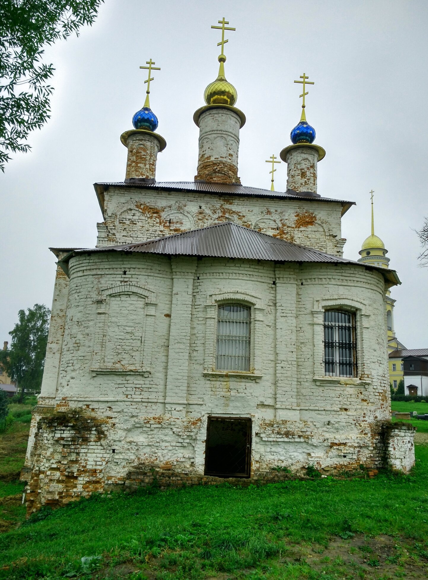 Введенская церковь Белёвского Спасо-Преображенского монастыря