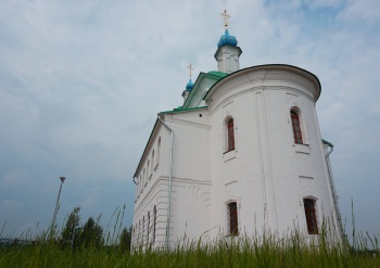 Храм Смоленской иконы Пресвятой Богородицы в Новогорбово