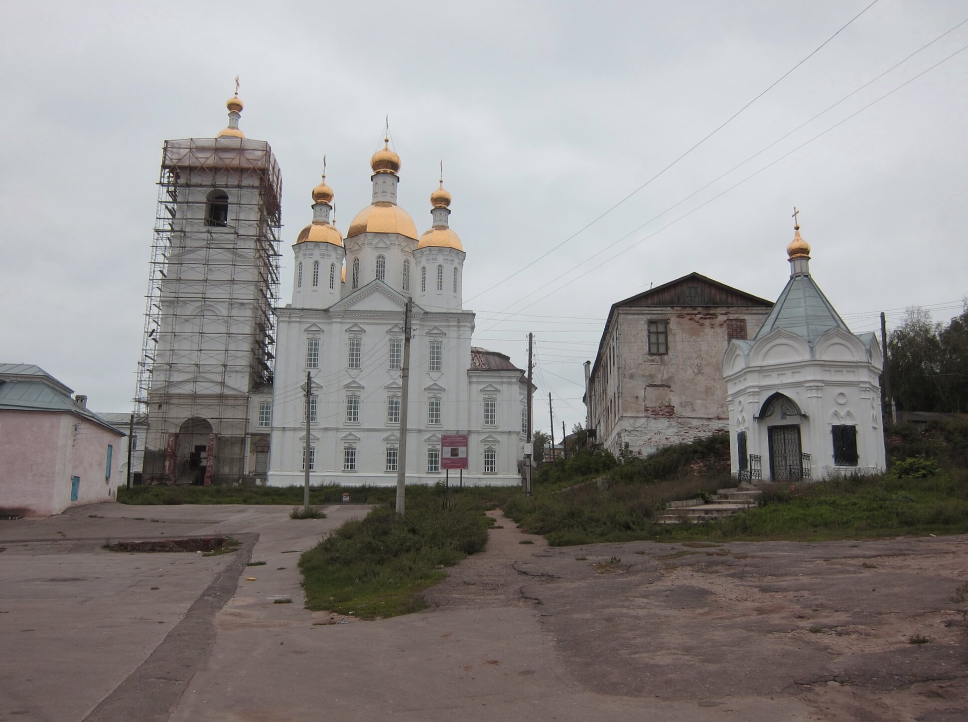 Церковь Рождества Пресвятой Богородицы в Спасо-Преображенском монастыре Арзамаса