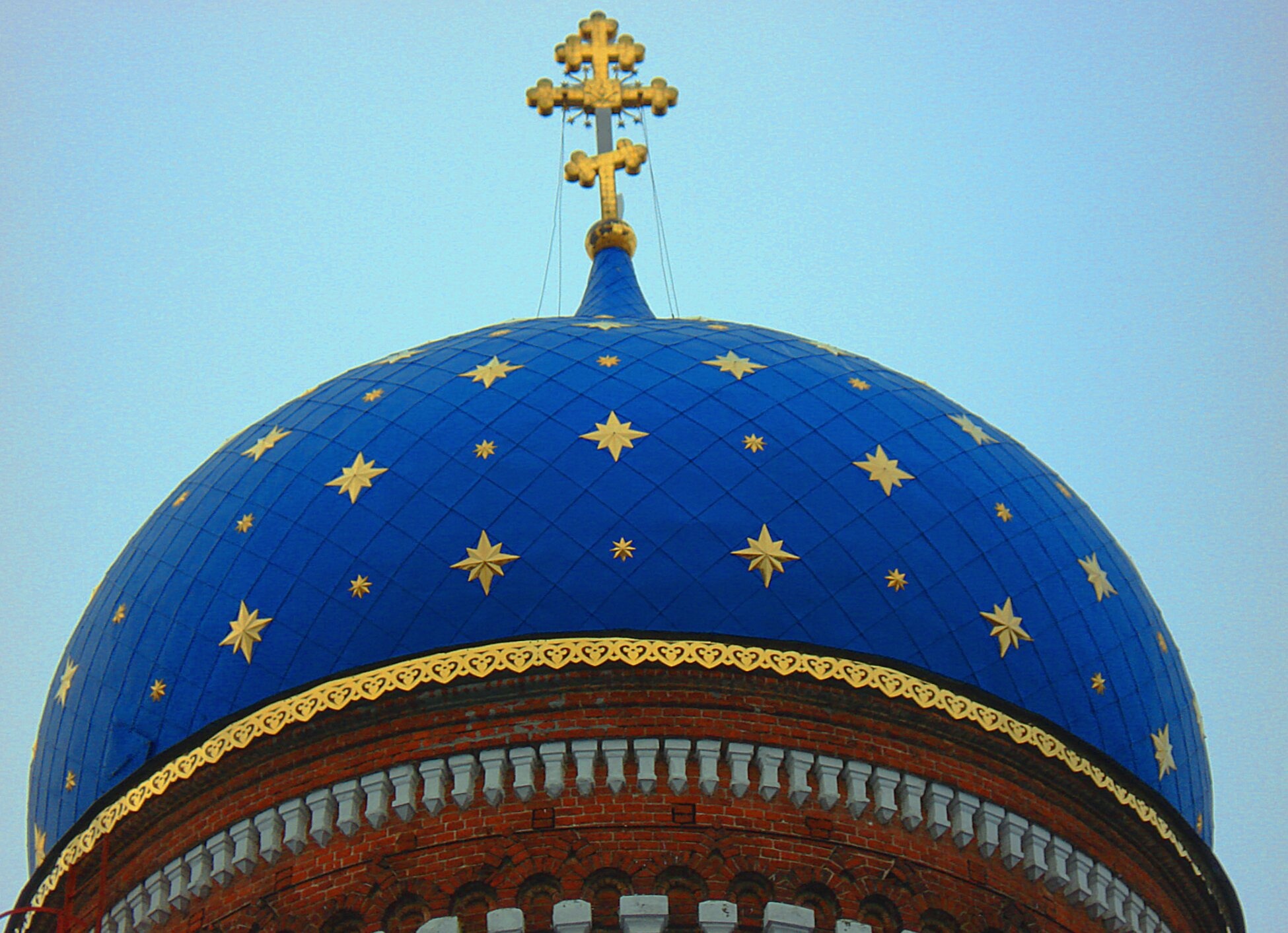 Купол Сретенского храма в Ростове-на-Дону
