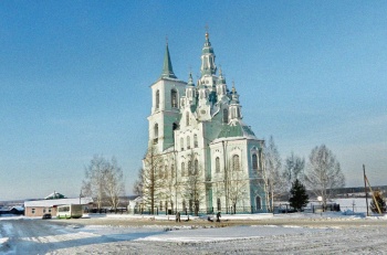 Храм Преображения Господня в Нижней Синячихе