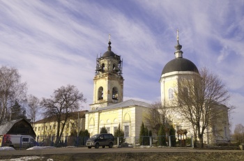 Храм Рождества Пресвятой Богородицы в селе Мещерино