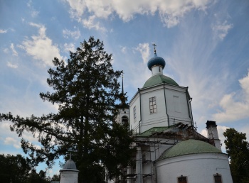 Церковь Покрова Пресвятой Богородицы в Омофорово