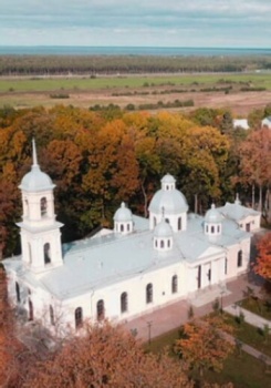 Церковь Тихвинской иконы Божией Матери в селе Путилово