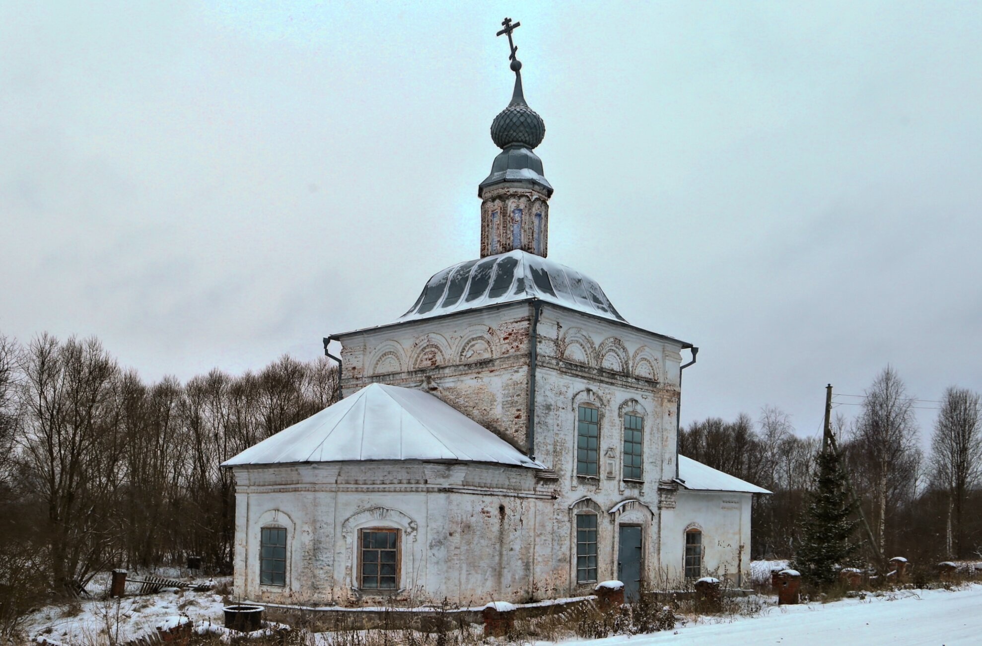 Церковь Рождества Христова в Комсомольске - архитектурный памятник