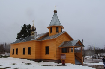 Церковь Сретения Господня в деревне Родионово