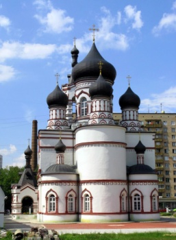 Храм великомученика Димитрия Солунского в Благуше