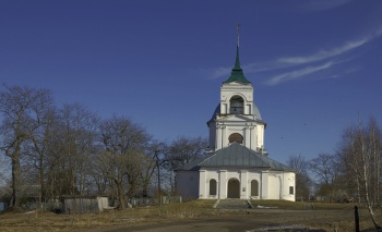 Храм Архангела Михаила в селе Михайловское