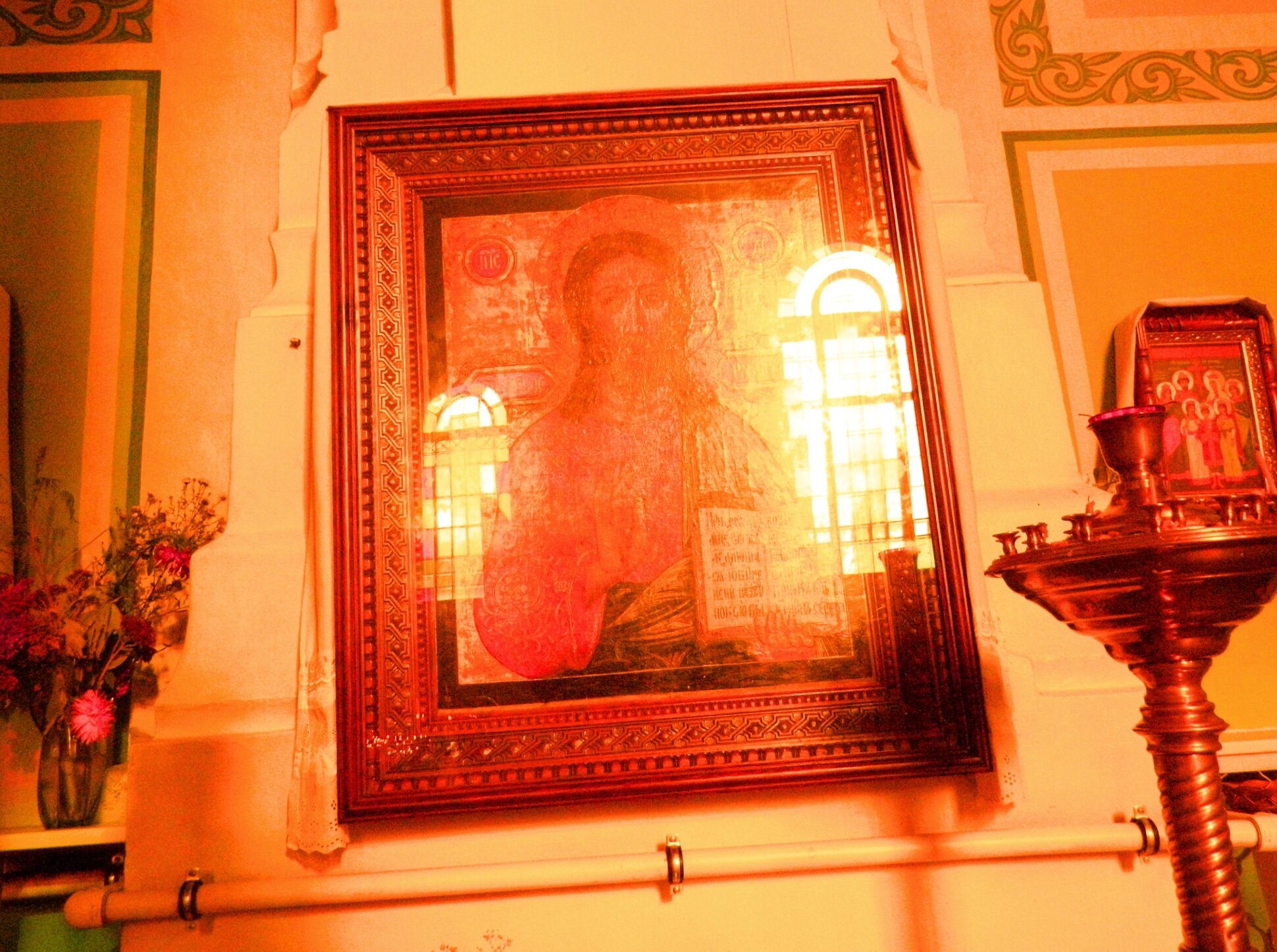 Интерьер Покровского собора в Гатчине