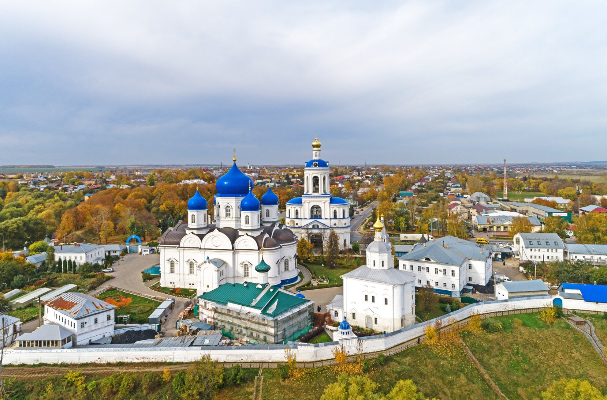 Свято-Боголюбский женский монастырь в Боголюбово