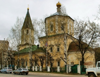 Церковь Троицы Живоначальной за Волгой в Твери