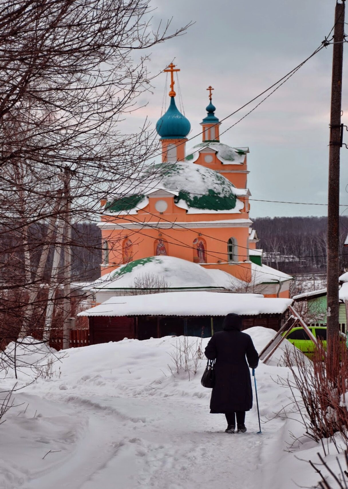 Церковь Николая Чудотворца в селе Ермолино - зимний вид