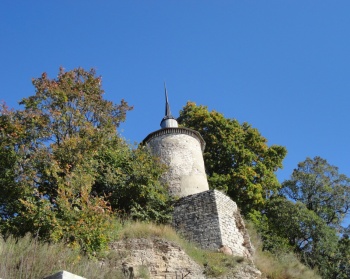 Гремячая башня Снетогорского монастыря в Пскове
