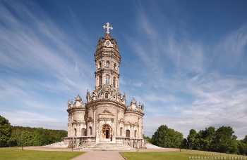 Знаменская церковь в Дубровицах