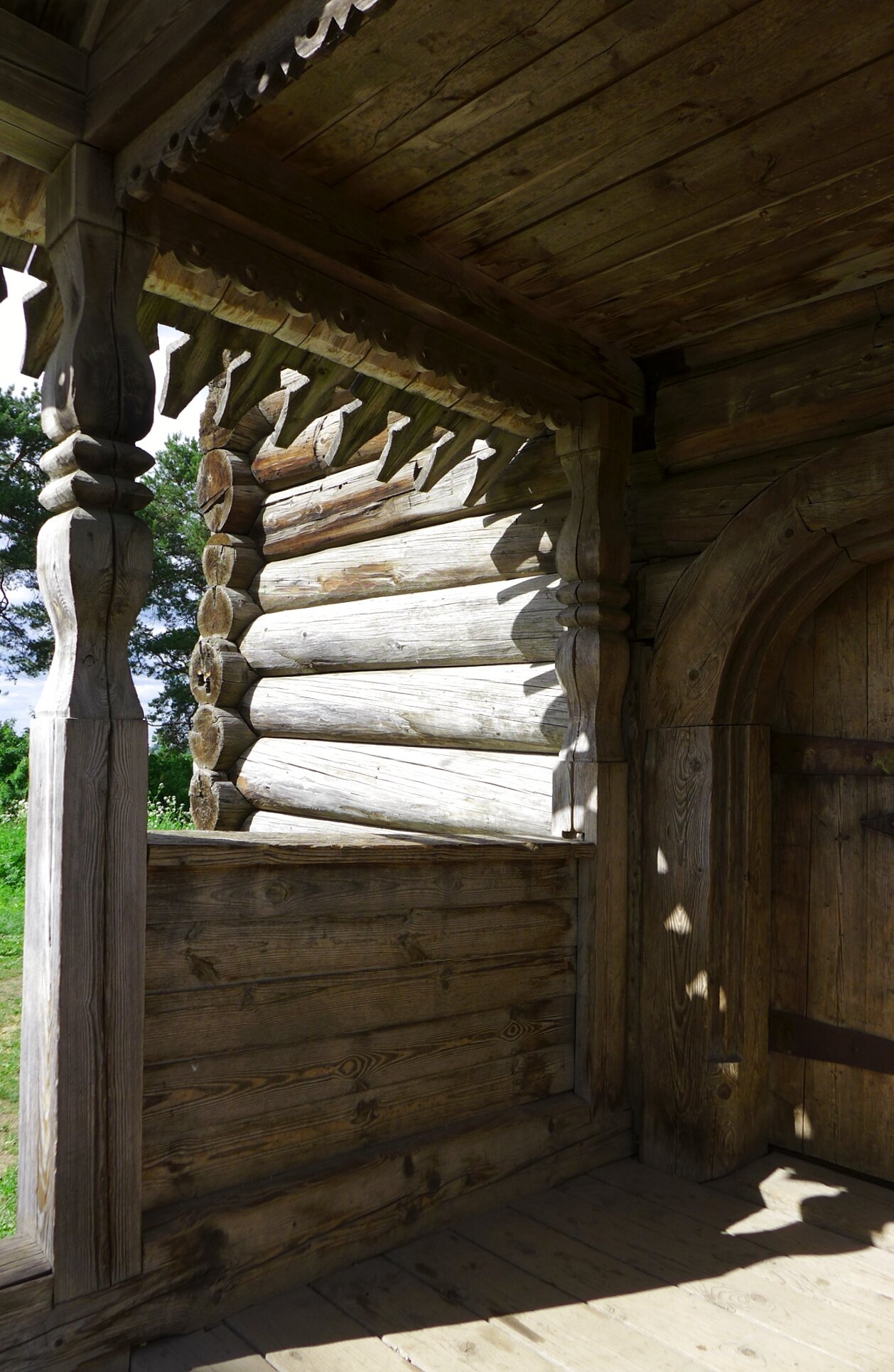 Фотография и описание Преображенской церкви на острове Кижи