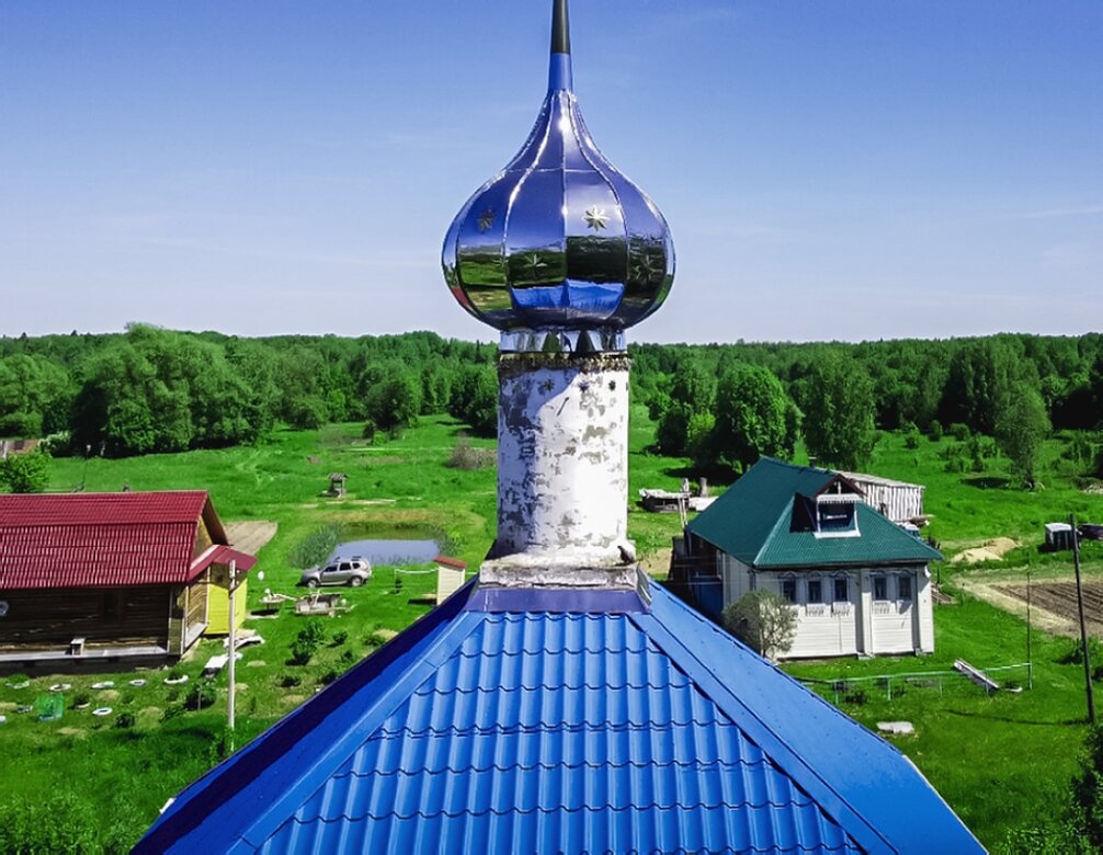 Купол православного храма в Любимском районе