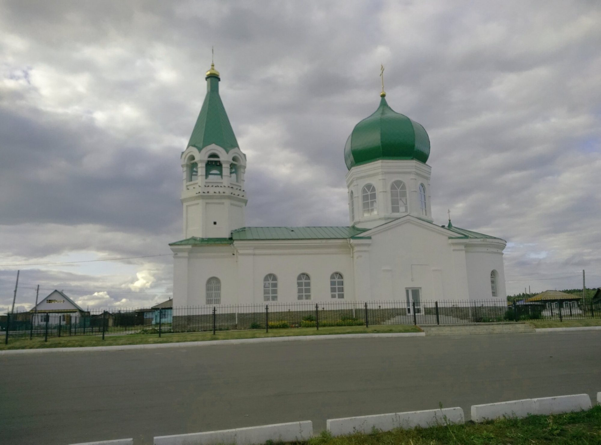 Храм Александра Невского в селе Демарино