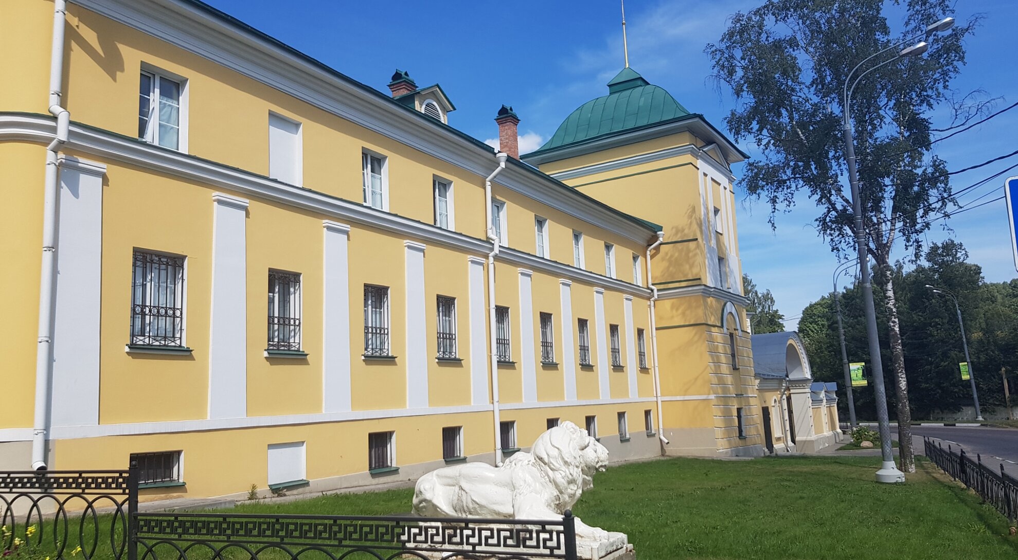 Покровский Хотьков ставропигиальный женский монастырь