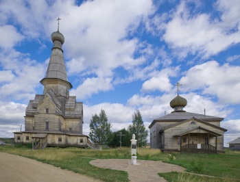 Успенская церковь в селе Варзуга — жемчужина деревянного зодчества