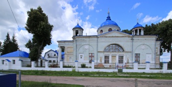 Храм Успения Пресвятой Богородицы в селе Радогощь