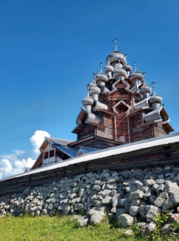 Преображенская церковь на острове Кижи