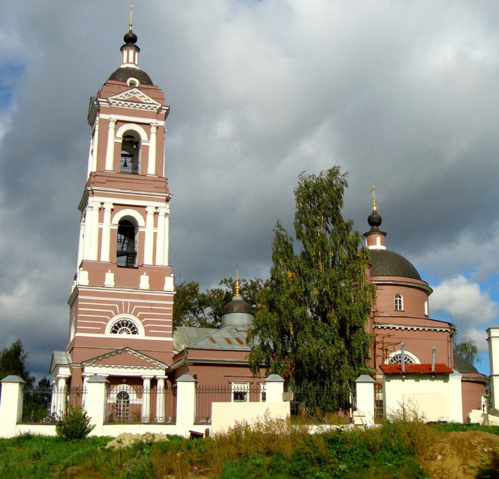 Храм Успения Пресвятой Богородицы в селе Богослово