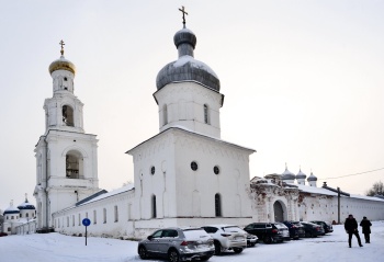Свято-Юрьев мужской монастырь в Великом Новгороде
