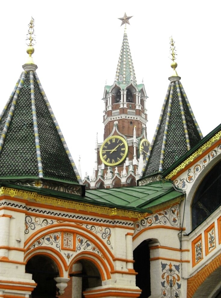 Храм Василия Блаженного на Красной площади в зимний вечер