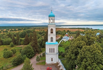 Колокольня Авраамиево-Городецкого монастыря