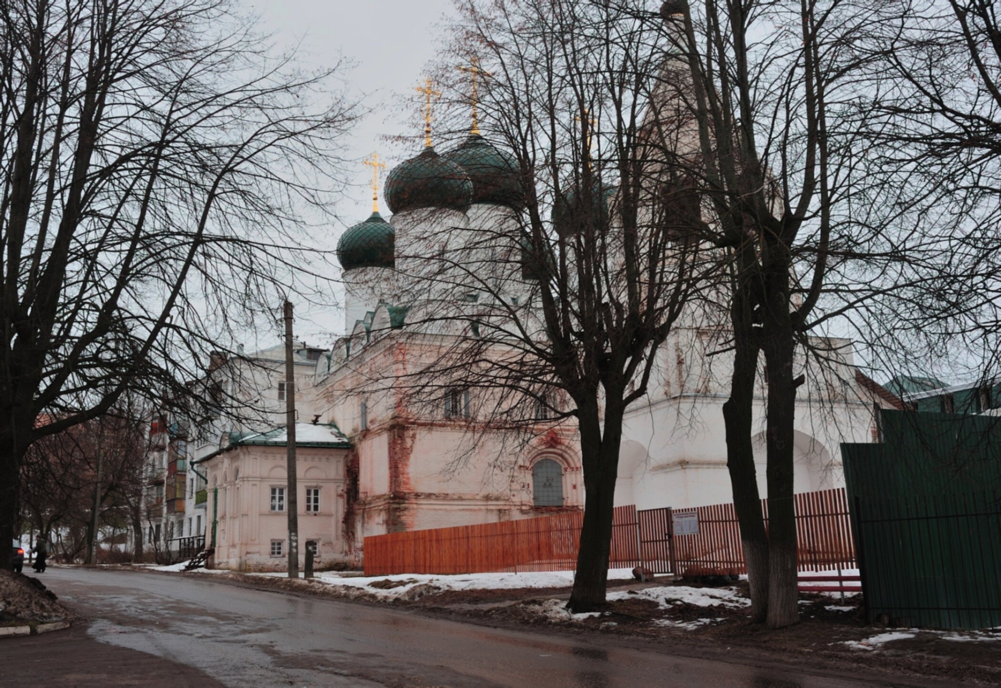 Церковь Воскресения Христова на Дебре в Костроме