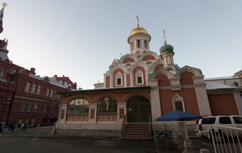 Казанский собор на Красной площади в Москве