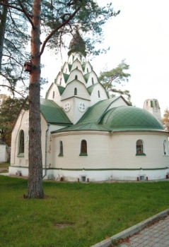 Церковь иконы Божией Матери «Знамение» и преподобного Серафима Саровского в Битягово