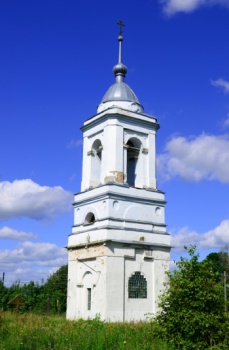 Колокольня Церкви Покрова Пресвятой Богородицы в Надеждино