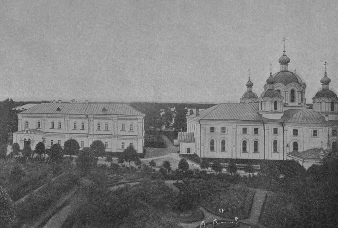Иверский женский монастырь в Выксе: архитектурный ансамбль и духовная жизнь