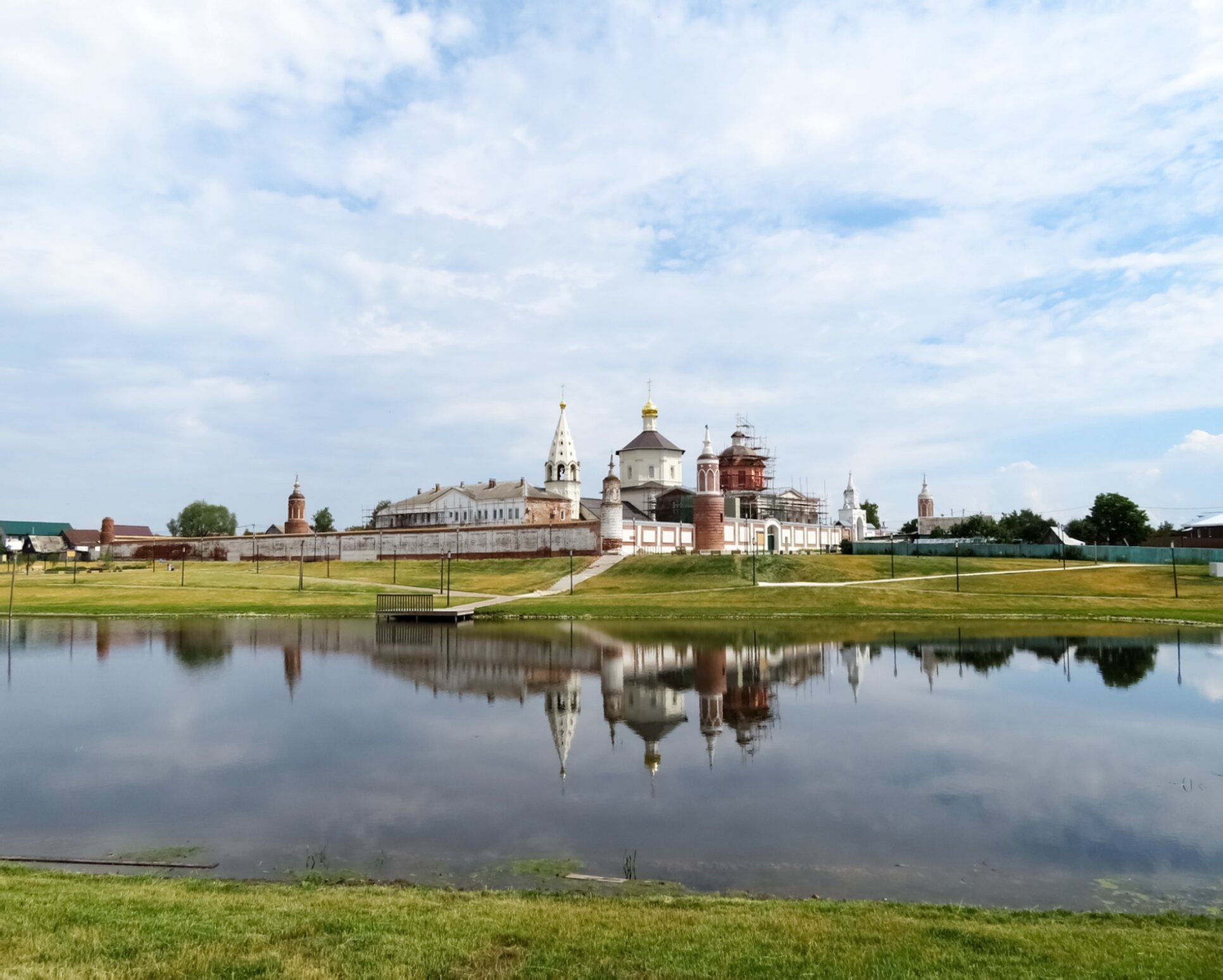 Ансамбль Богородице-Рождественского Бобренёва монастыря