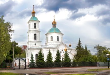 Крестовоздвиженский кафедральный собор в Омске
