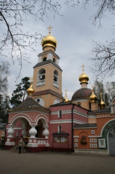 Храм Спаса Преображения Господня в Переделкино