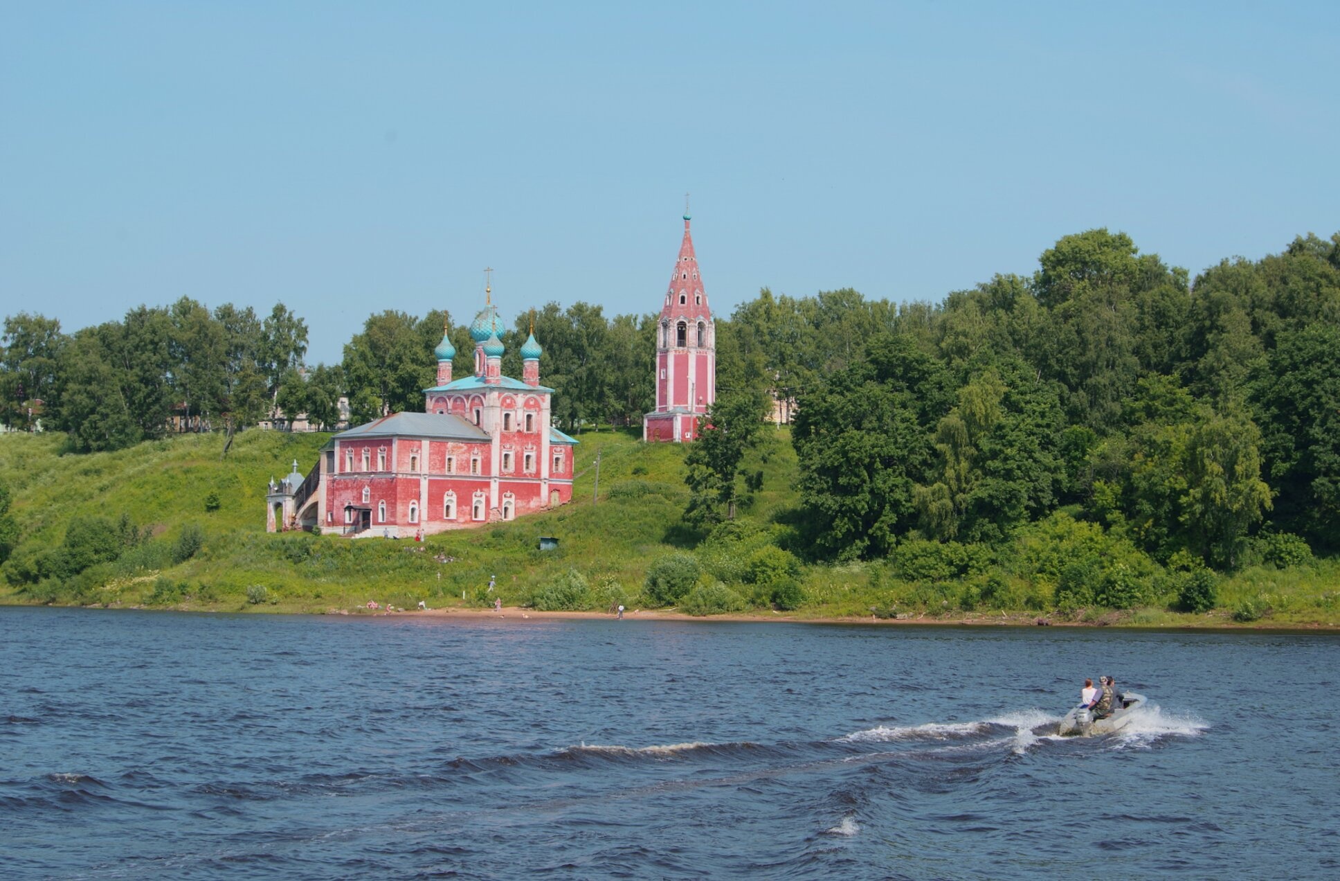 Казанская-Преображенская церковь в городе Тутаев