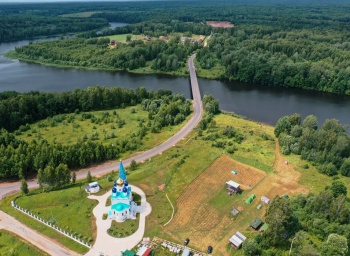 Храм Воскресения Словущего в Барашах