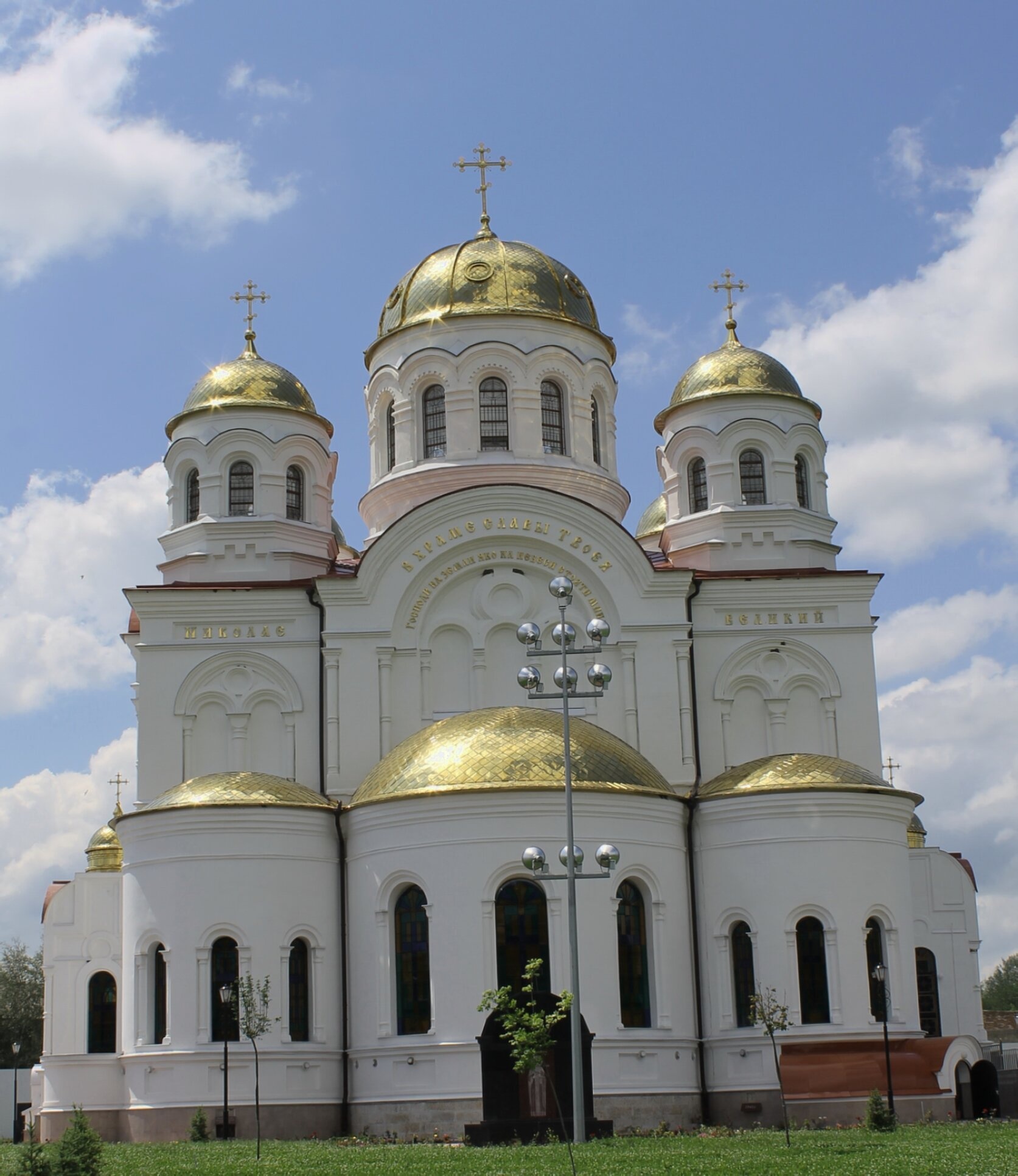 Свято-Николаевский собор Валуйского Успенского Николаевского мужского монастыря