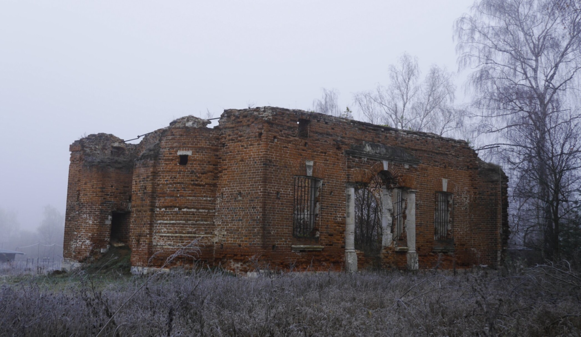 Церковь Троицы Живоначальной в селе Лужники